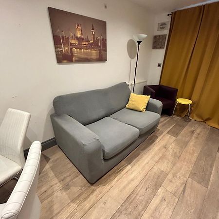 Classic Brixton City Apartment London Bagian luar foto